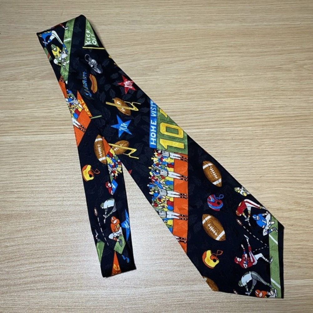 Nicole‎ Miller 1992 Handsewn Silk Tie Football Sports Stadium Print Vintage